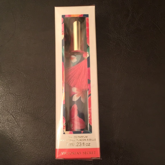 Victoria’s Secret Very Sexy Rollerball - Picture 1 of 3